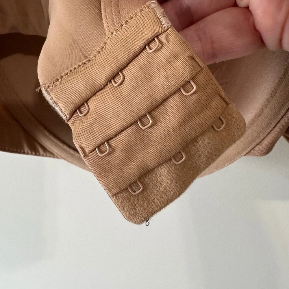 Ambrielle women full
